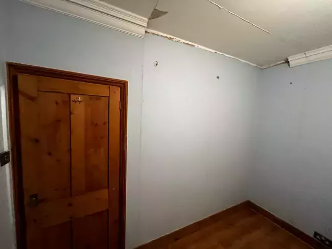 wardrobe removal